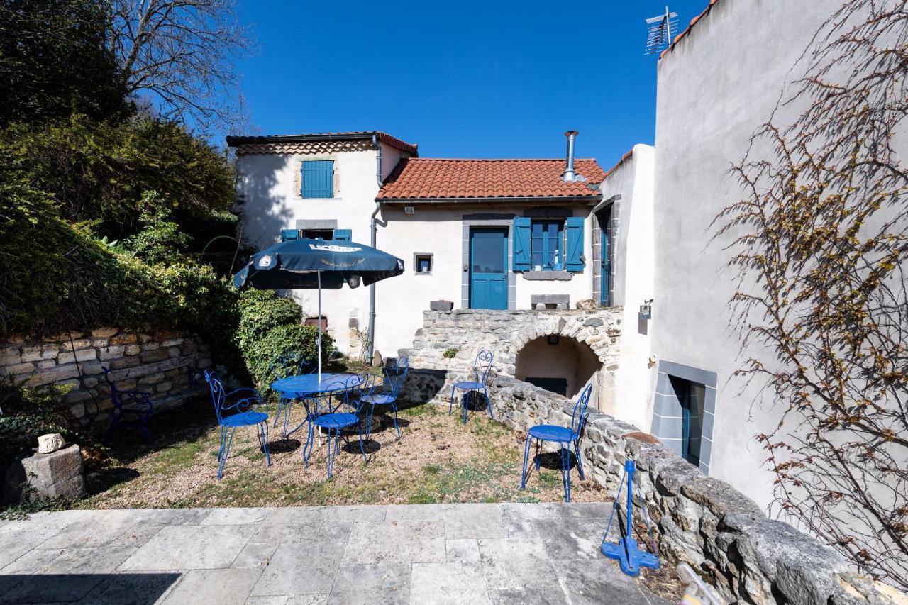 Grand Gite Du Bistrot D'Ici Saint-Saturnin  ภายนอก รูปภาพ